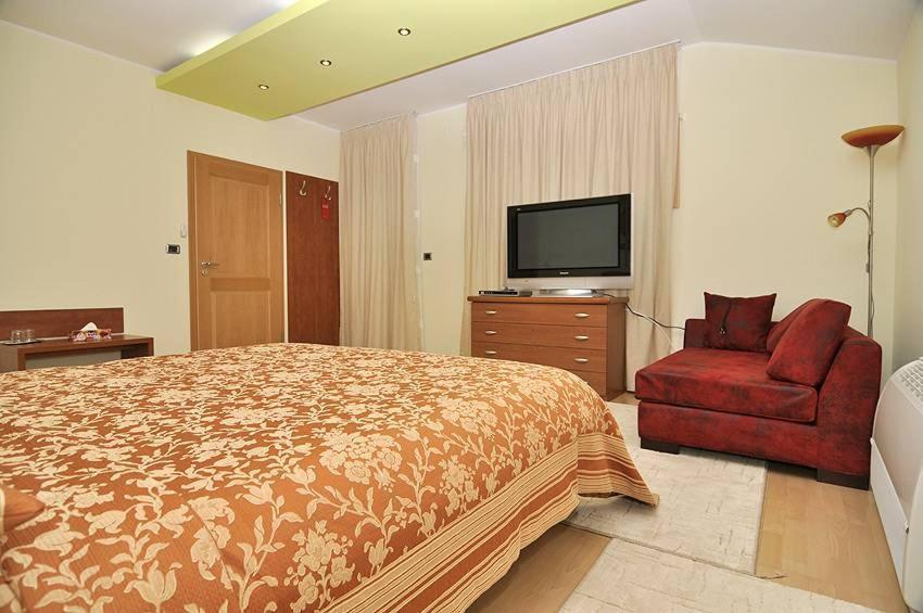 Villa Vitoria Giroc Bilik gambar